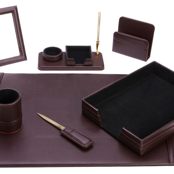 7 Pcs Brown Ecofriendly Stylish Leather Desk Set